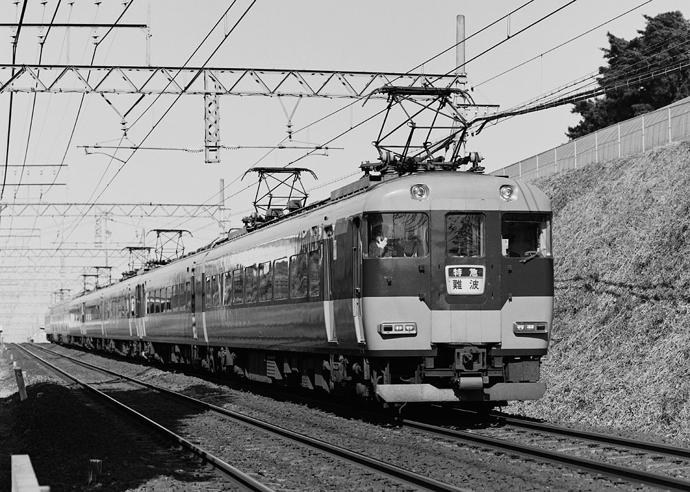 近畿日本鉄道（近鉄）12200系