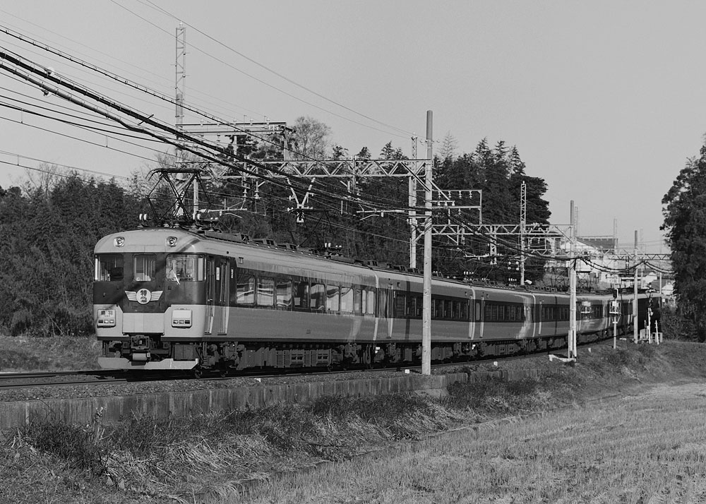近畿日本鉄道（近鉄）12200系
